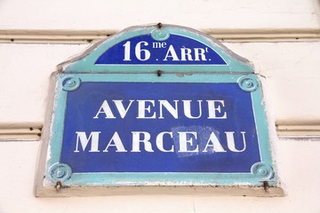 Paris avenue Marceau