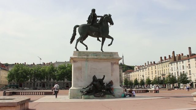 Lyon, place Bellecour Louis XIV statue