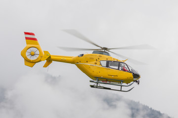 Rettungshubschrauber - Modellhubschrauber