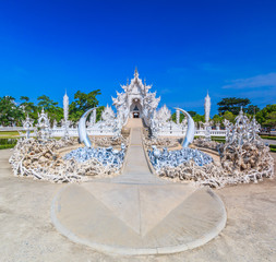 Fototapeta premium Wat Rong Khun in Chiangrai province of Thailand