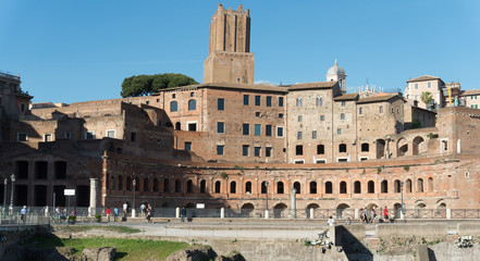 Foro di Traiano, Colonna traiana