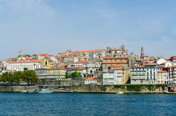 Naklejka na ściany i meble Scenic view of Porto city