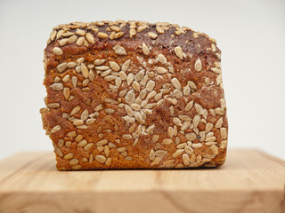 whole grain spelt bread with sunflower seeds