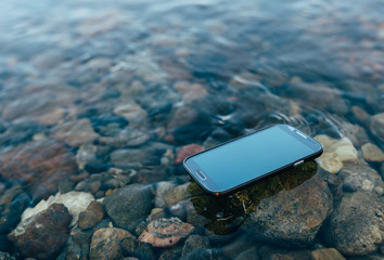 lost smartphone on the water