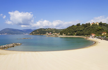 Beach in the Lerici.