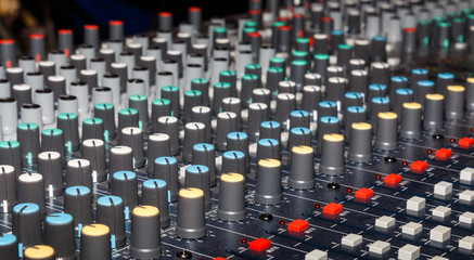 Obraz premium amplifier volume control