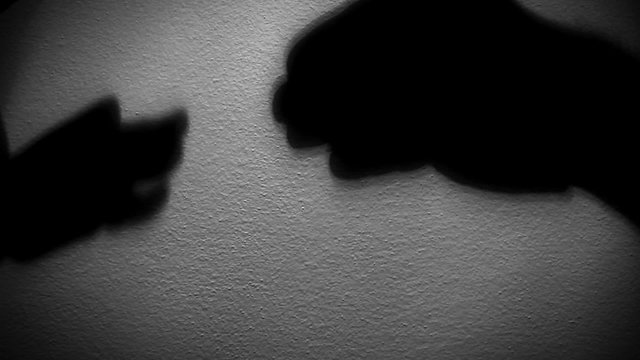 Little and big dogs barking hands shadows theatre scene :)