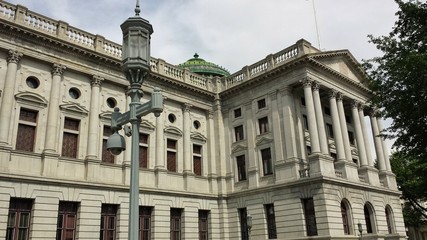 Fototapeta na wymiar Pennsylvania State Capitol Building in Harrisburg