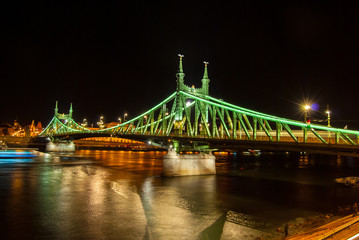 Obraz premium Liberty bridge in Budapest