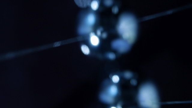 Newton's cradle balancing balls