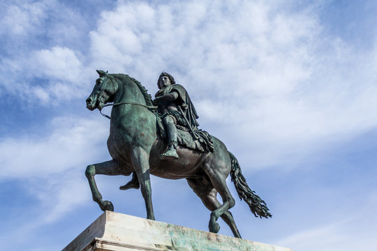 Statue de Louis XIV place Bellecour à Lyon