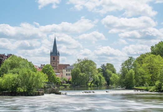 Kirche Erlangen-Bruck Und Regnitz