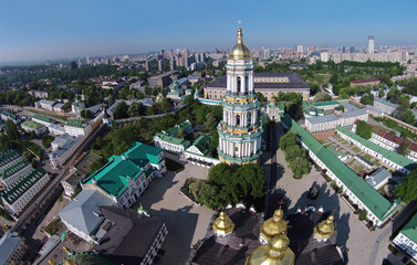 Fototapeta na wymiar aerial view of Kiev-Pechersk Lavra at spring
