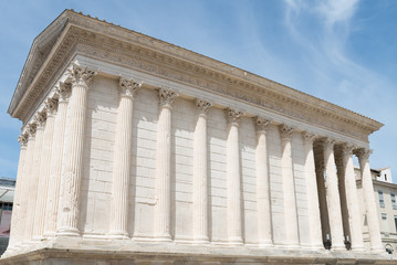Maison carrée à Nîmes