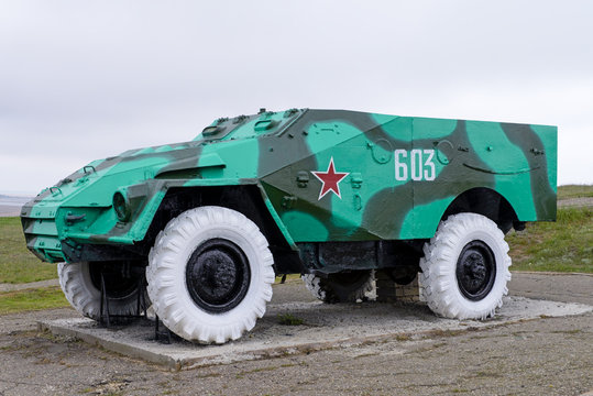 Armoured personnel carrier BTR-40