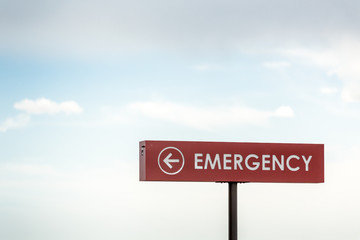Emergency sign leading to the hospital