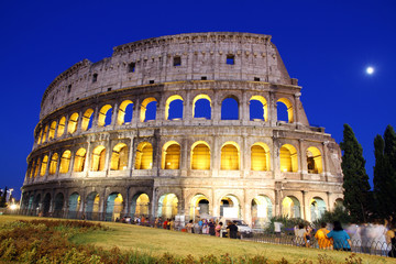 Naklejka na ściany i meble Great Colosseum at dusk, Rome, Italy