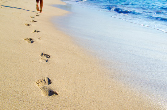 Fototapeta Footprints in beach
