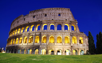 Plakat Great Colosseum at dusk, Rome, Italy