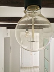 Fototapeta na wymiar Edison light bulb