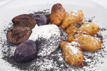 Potato chips with plums