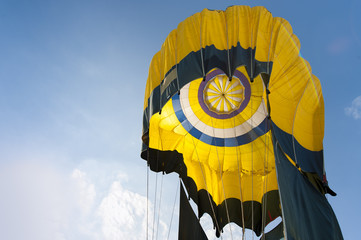 End hot air balloon flight