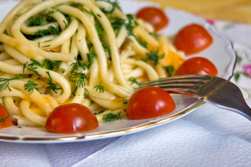 Spaghetti with cherry tomatoes