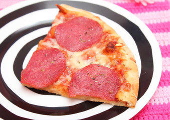 Salamipizza