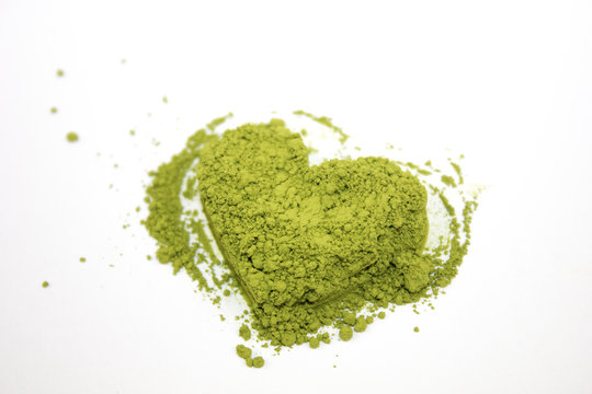 Matcha heart green tea