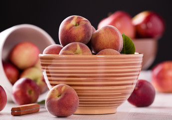 fresh peaches 