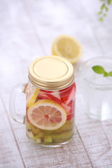 デトックスウォーター