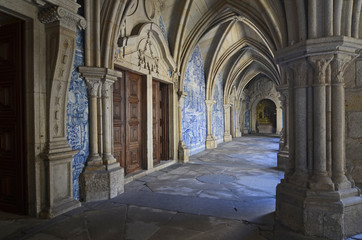 Obraz premium Kreuzgang der Kathedrale Se, Porto