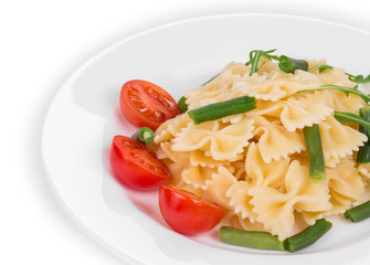 Italian pasta with basil and peas.