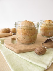 Im Glas gebackenes Kartoffelbrot