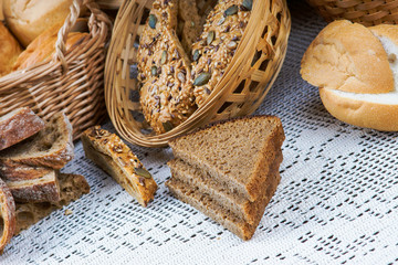 Slices bread on a tablecloth