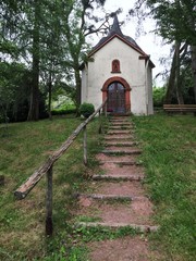 Obraz premium kleine Kapelle bei Saarburg / Rheinland-Pfalz