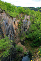 Anciennes carrères d'ardoise.