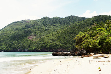 Tropical beach in Cayo Levantado, Dominican Republic.