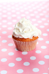 Muffins with white cream