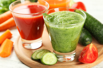 Fresh tomato, carrot and cucumber juice 