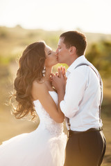 bride groom wedding day outdoors