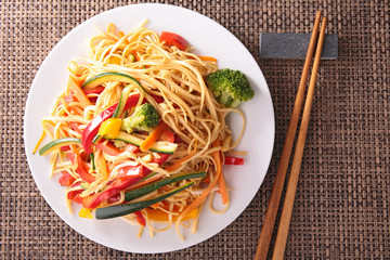 asian cuisine,noodles and vegetables
