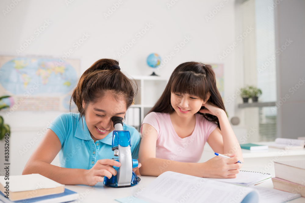 Wall mural biology lesson