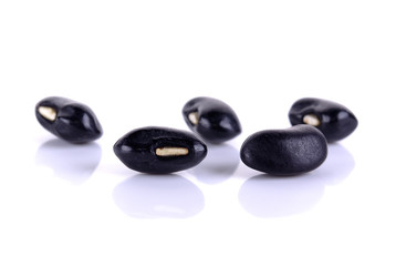 Fototapeta na wymiar Black beans isolated on the white background