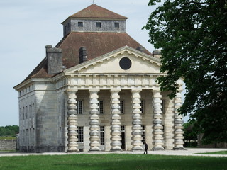 Saline royale d ' Arc et Senans dans le Doubs