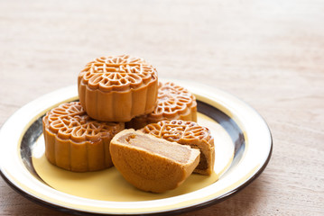 Mid-Autumn Festival moon cake on wooden board