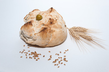 Pan de aceitunas