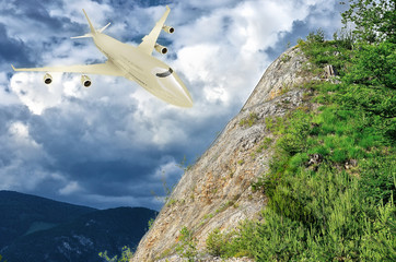 Flugzeug kollisionsgefahr mit Berg