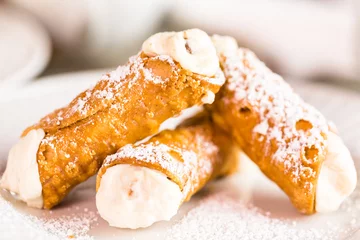 Keuken spatwand met foto Cannoli © arinahabich