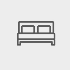 Double bed thin line icon